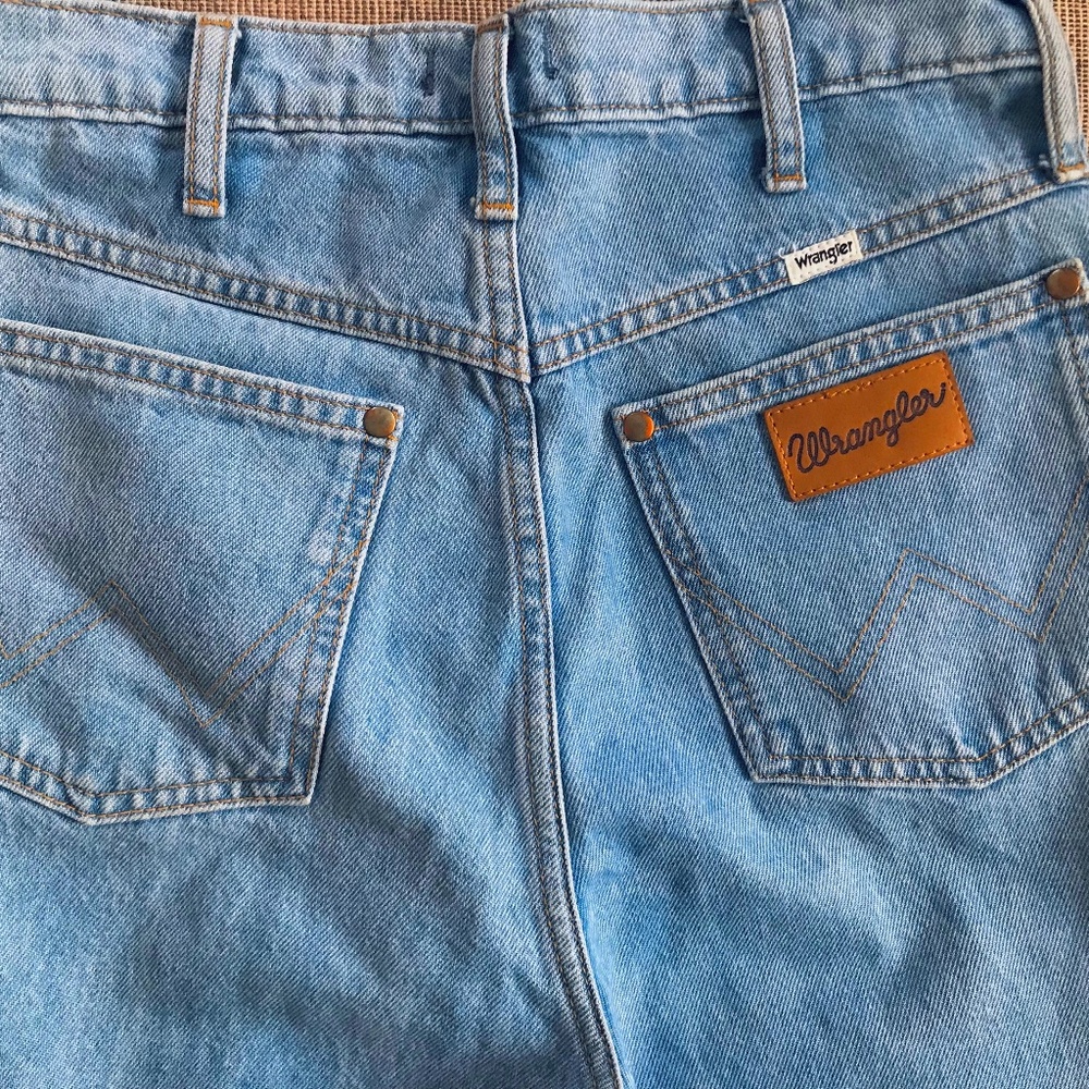 Wrangler Flare High Waisted Light Denim Trousers sz 28